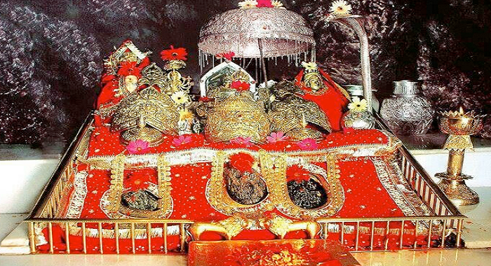 Mata Vaishno Devi Temple, Things to Know Before Visiting here 8 Mata Vaishno Devi Temple, Things to Know Before Visiting here - The Monk