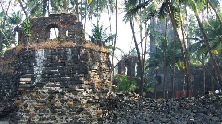 Remains of Chaul Port