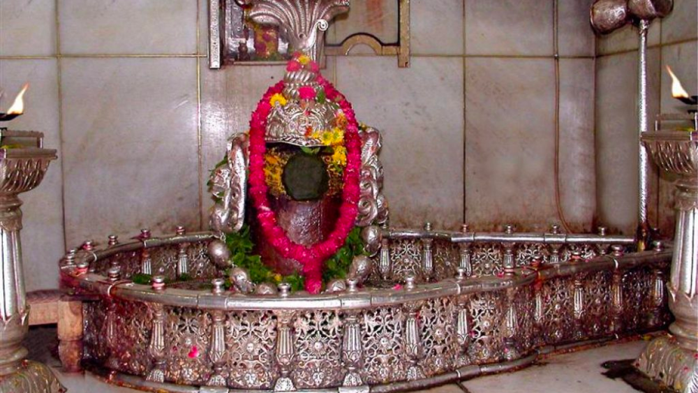 Shri Mahakaleshwar of Ujjayini, Once Visit here and know unique facts 2 Shri Mahakaleshwar of Ujjayini, Once Visit here and know unique facts