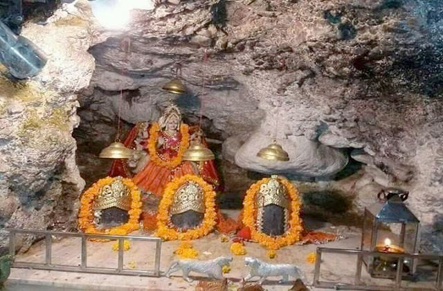 Mata Vaishno Devi Temple, Things to Know Before Visiting here 6 Mata Vaishno Devi Temple, Things to Know Before Visiting here - The Monk