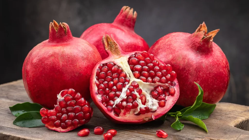 pomegranate for lip care