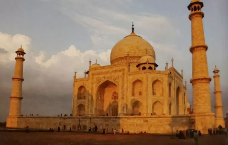 Four crore rupees were spent to build the Taj Mahal