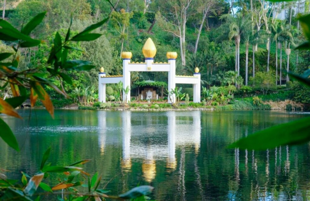 Lake Shrine