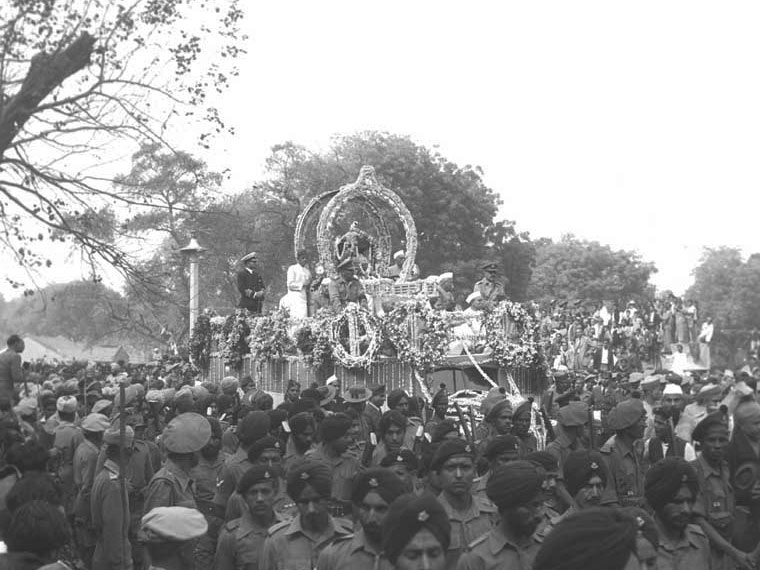 The ashes of Mahatma Gandhi were taken to the Sangam