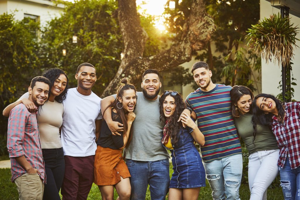 Different ways to achieve work life balance for better sleep and mental health 8 family and friends