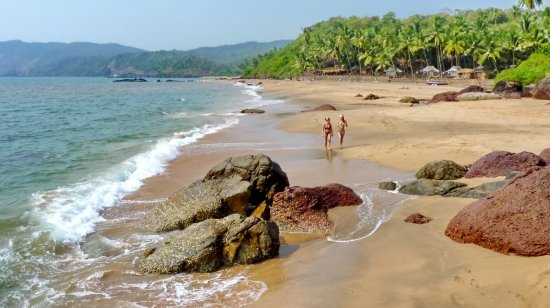 cola beach goa