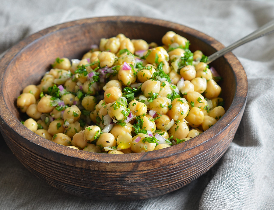 6 healthy tiffin recipes for busy working women 4 Chickpea Red Onion Salad scaled 1