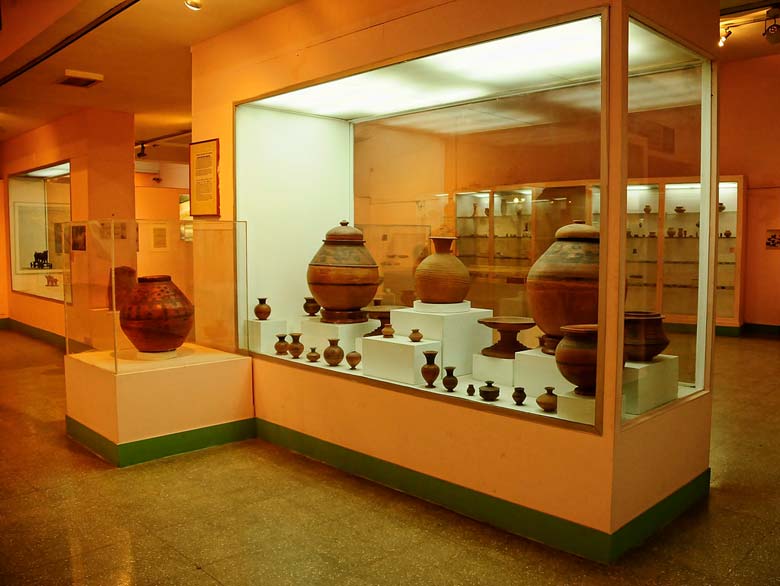 Places to make a tour in Delhi 10 National Museum