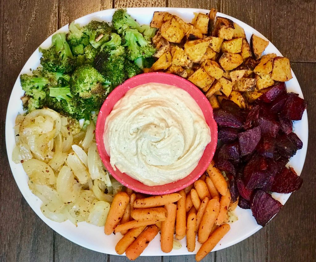 5 wholesome snacks ideas for your next travel trip to avoid junk food temptation 7 hummus and vegetables