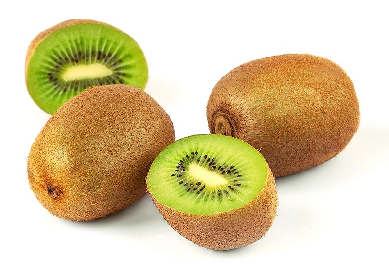 summer fruits (kiwi)