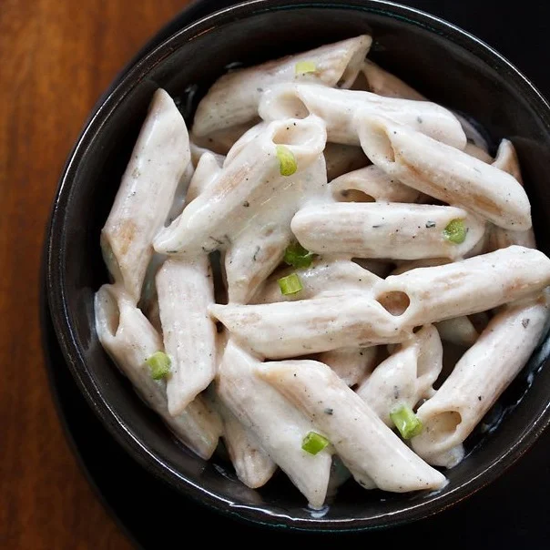 Make this delicious white sauce pasta at home by following simple steps 4 simple recipe for white sauce pasta