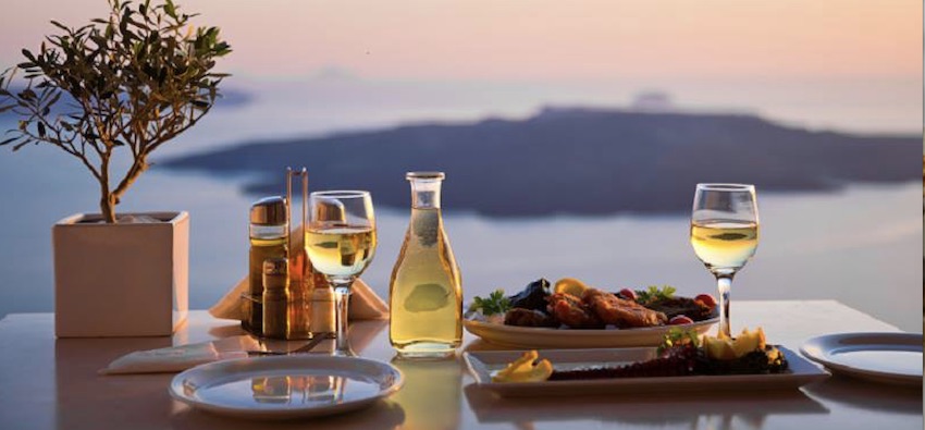 Pleasing island of Greece: Santorini 5 food and wine