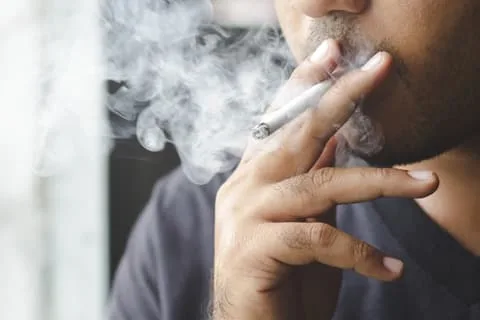 White Hair: Lack of this vitamin causes hair to turn white quickly 7 White Hair due to smoking
