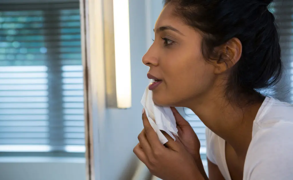 How To Stop Female Facial Hair Growth Using Diet And Nutrients 6 Why do facial hair grow in women?