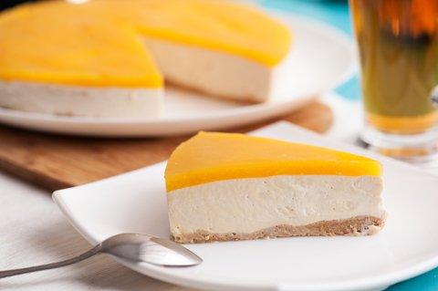 mango cheesecake