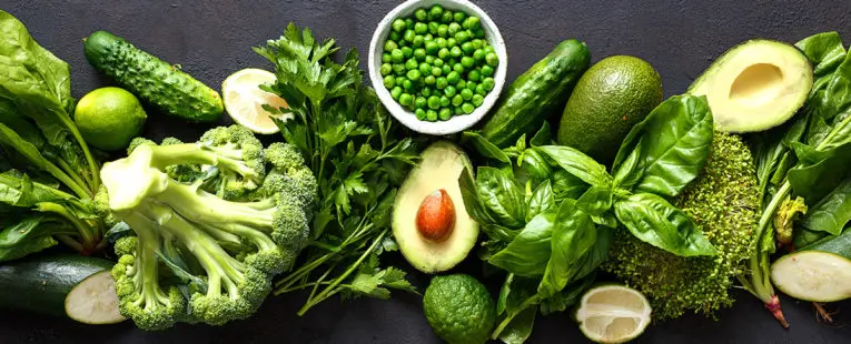 Detoxify lungs with These 6 Amazing Foods 5 Green Leafy Vegetables to detoxify lungs