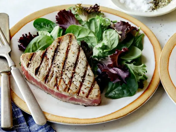 Grilled Tuna Steaks