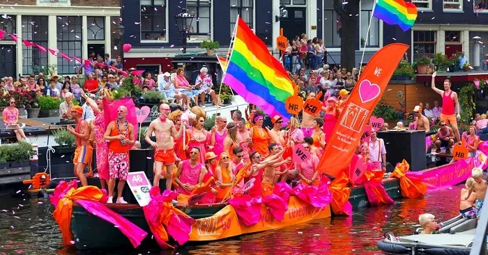 Amsterdam Tourism: History, Culture, and Beauty 8 Vibrant Nightlife and Festivals