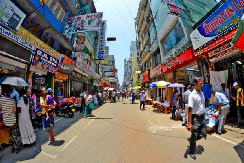 Pettah Market for tourism of Colombo 