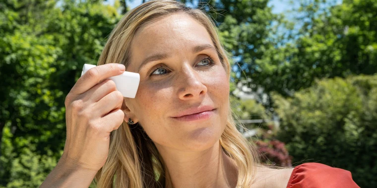 Hyperpigmentation: Natural Remedies for Even-Toned Skin 11 Sun Protection