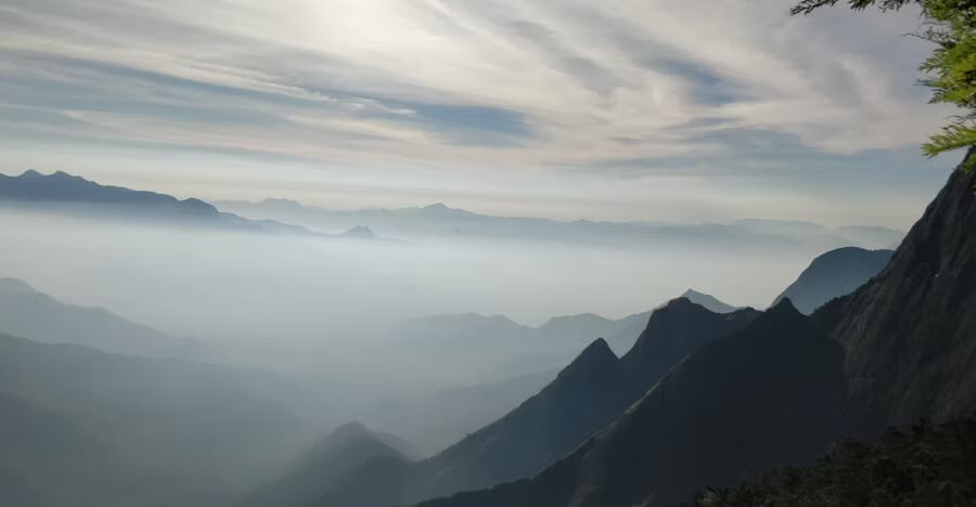 Kerala: Paradise of India 2 Munnar - Kerala The Jewel of the Western Ghats