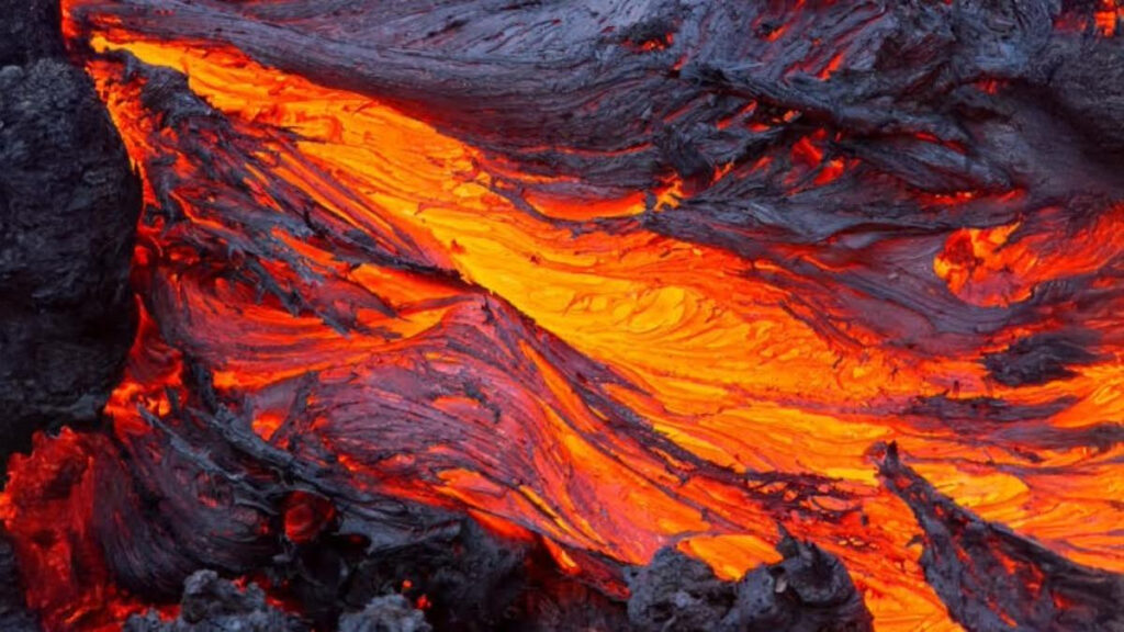 Satisfying Lava Art: A Satisfying wonderful blend of visuals and creativity 4 Satisfying Lava Art: A Satisfying wonderful blend of visuals and creativity - The Monk