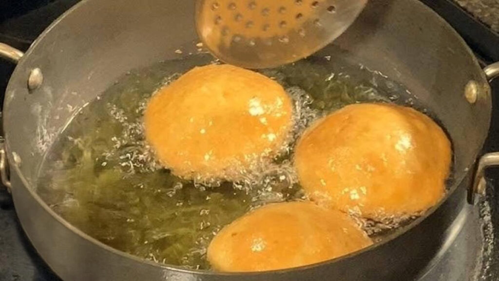 Potato Onion Kachori: A Delicious Recipe 9 Potato Onion Kachori