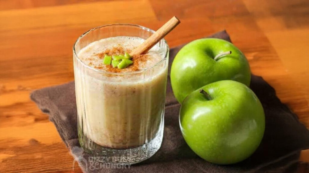 Apple Cinnamon Smoothie Recipe:Easy Way to Make Healthy and Tasty Drink 7 Apple Cinnamon Smoothie Recipe