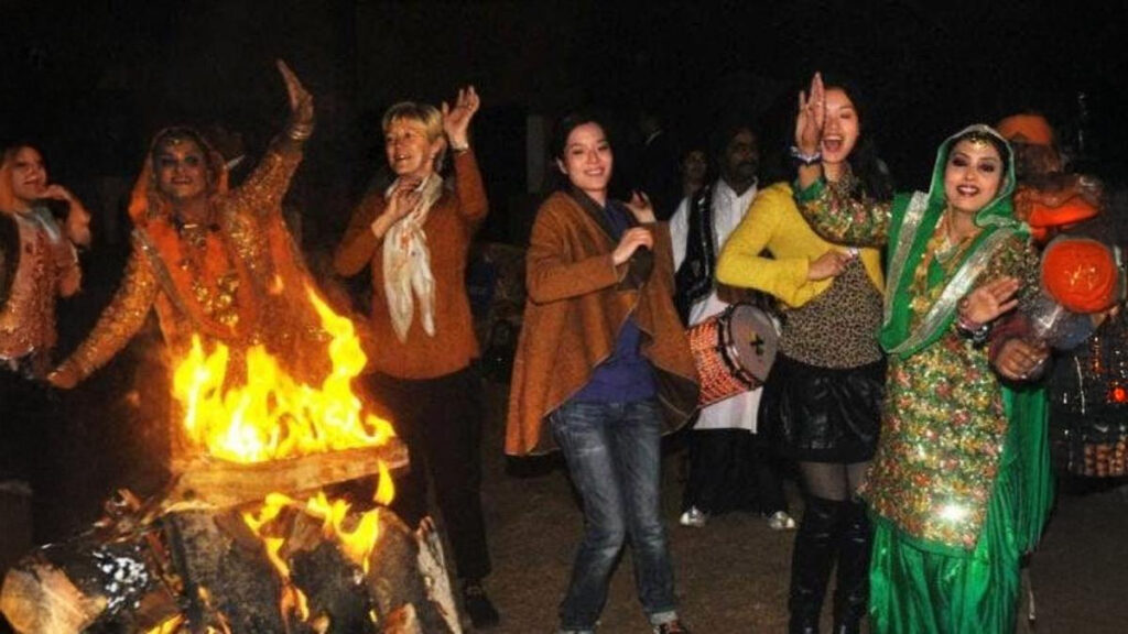 Lohri Festival 2025: How Did Lohri Get Its Name? Why Is This Festival Celebrated Every Year, Read Its Importance 6 Lohri Festival 2025