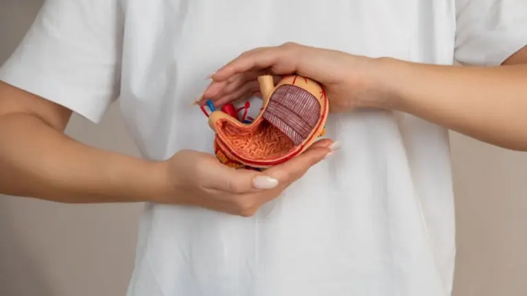 Early Morning Signs of Stomach Cancer Don’t Rely on Home Remedies, See a Doctor Immediately