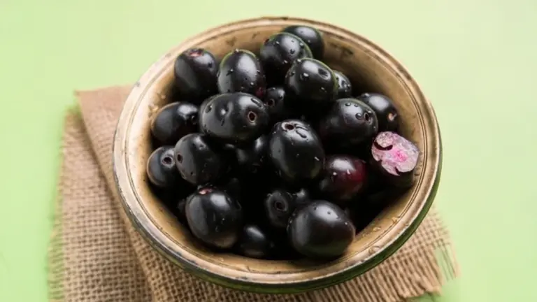 Jamun Fruit Benefits: Who Should Eat It and Who Should Avoid It?
